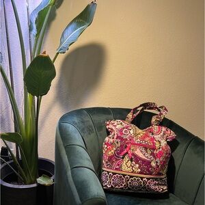 Vera Bradley [RETIRED] Very Berry Paisley On The Go Cinched Shoulder Bag